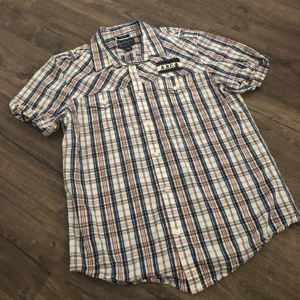 MEN'S SHORT SLEEVE BUTTON UP PLAID TOP